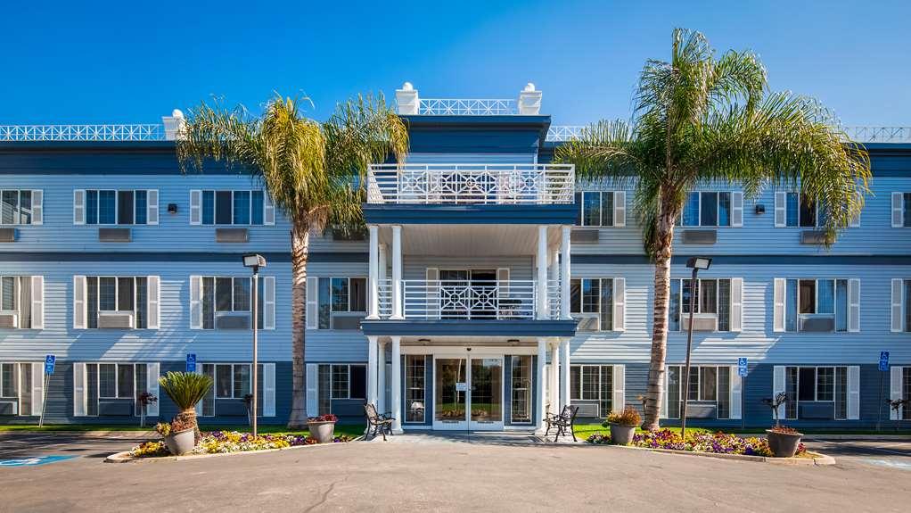 Best Western Colonial Inn Selma Экстерьер фото