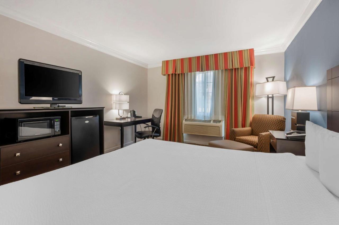Best Western Colonial Inn Selma Экстерьер фото